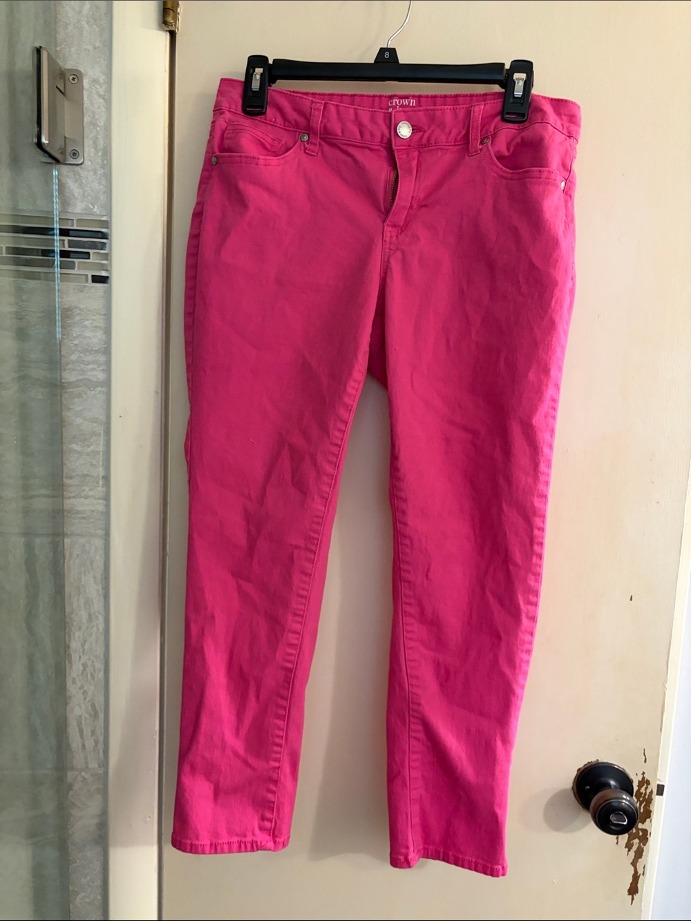 crown & ivy Fuchsia Skinny Jeans